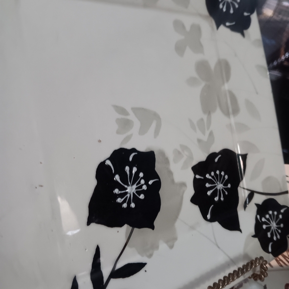 Homegoods - Picture 4 of 6